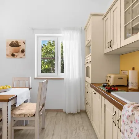 Villa Kastelir Kaštelir