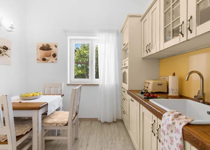 Villa Kastelir Kaštelir