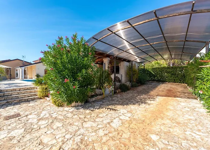 Villa Kastelir Kaštelir