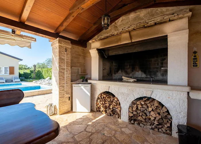 Villa Kastelir Kaštelir